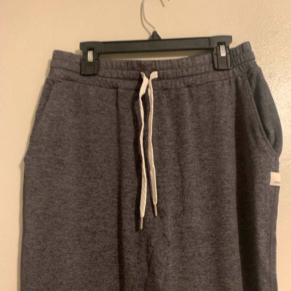 Vuori Charcoal Joggers - Picture 3 of 7